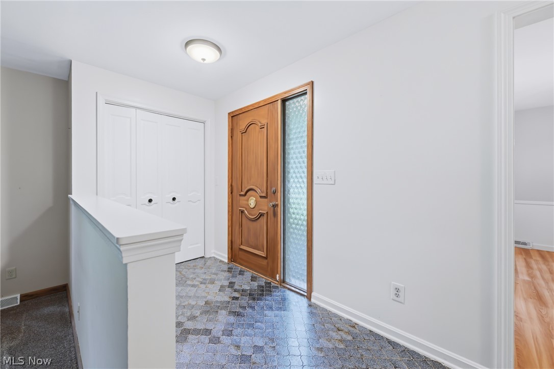 871 Glenbrook Road Property Photo 7