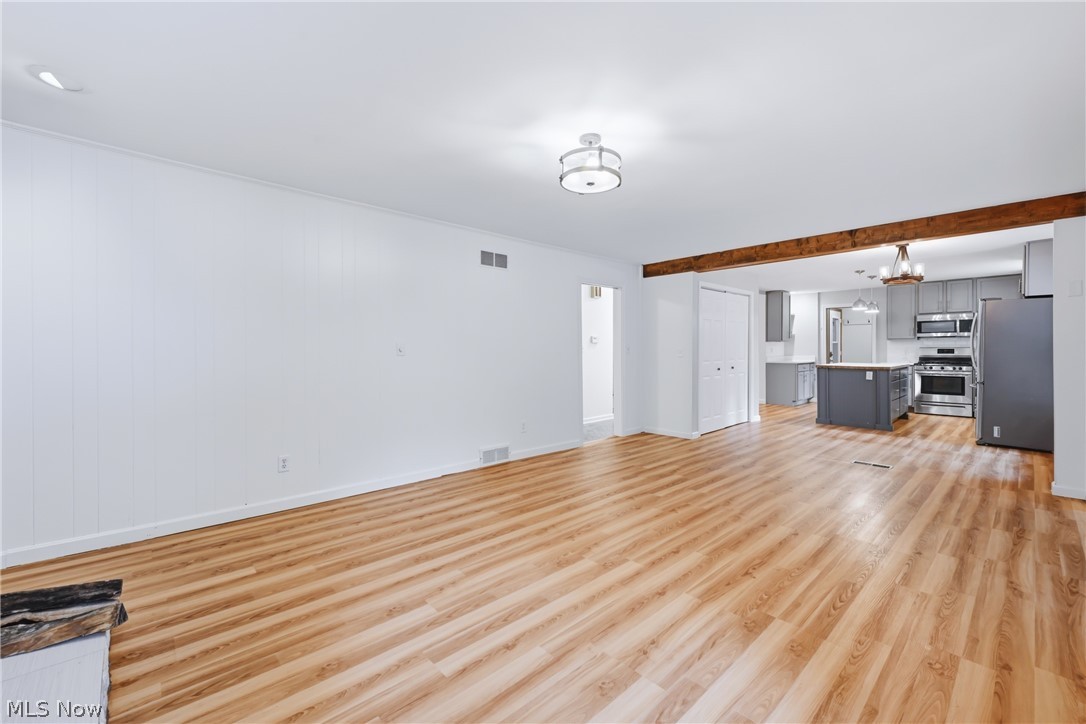871 Glenbrook Road Property Photo 16