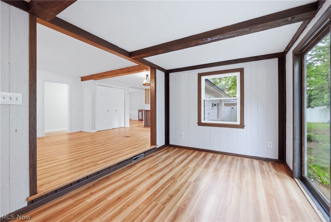 871 Glenbrook Road Property Photo 18