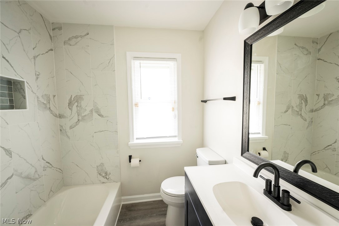 21101 Crystal Avenue Property Photo 16