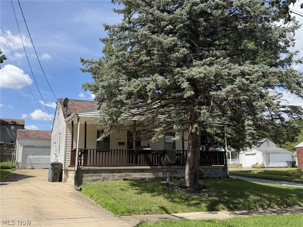2744 Zedaker Street Property Photo 1