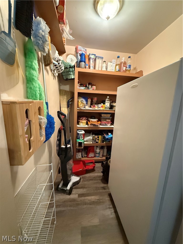 839 Locust Street Property Photo 7