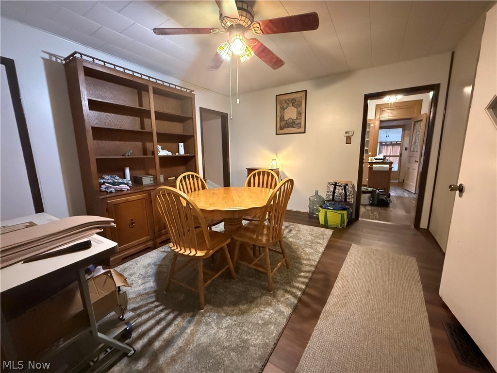 839 Locust Street Property Photo 10