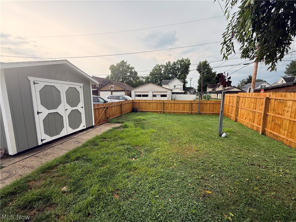 839 Locust Street Property Photo 22