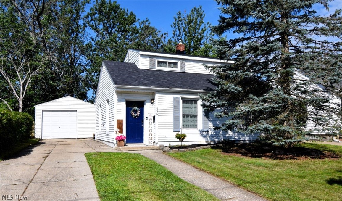 696 High Street Property Photo 2