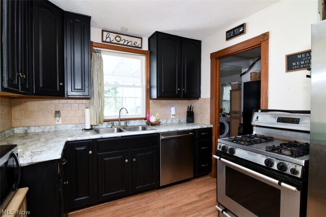 696 High Street Property Photo 9