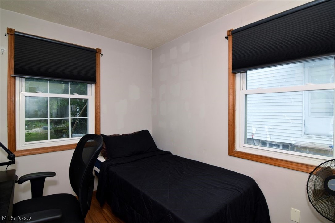 696 High Street Property Photo 17