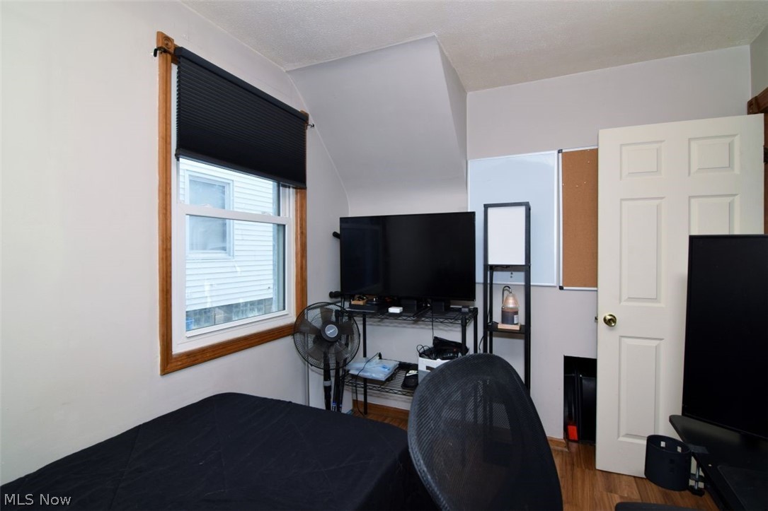 696 High Street Property Photo 18
