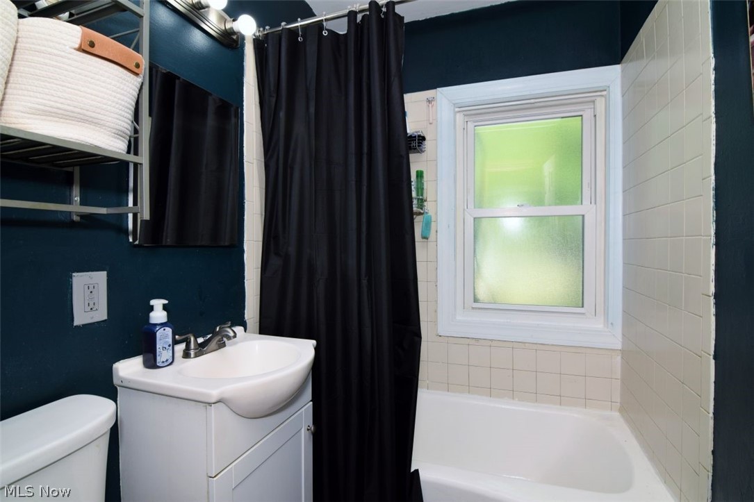 696 High Street Property Photo 19