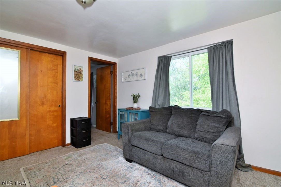 696 High Street Property Photo 20