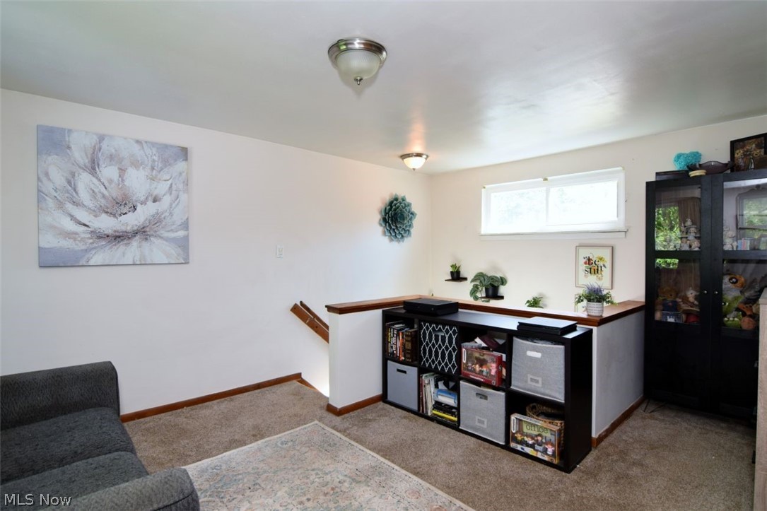 696 High Street Property Photo 23
