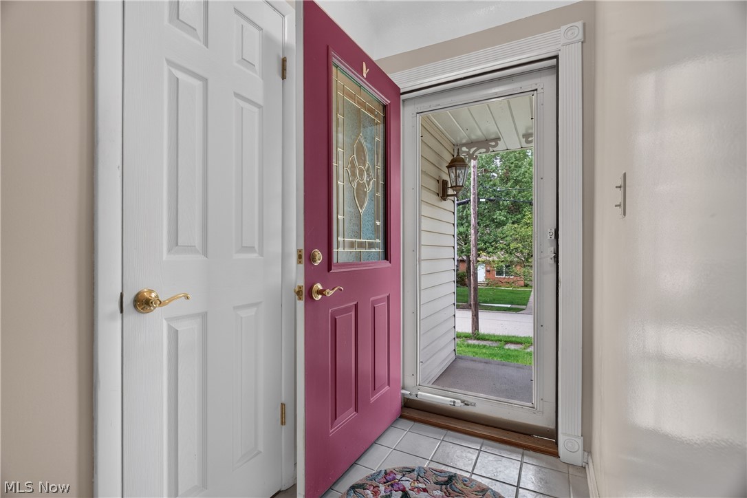 1164 Edgecliff Drive Property Photo 3