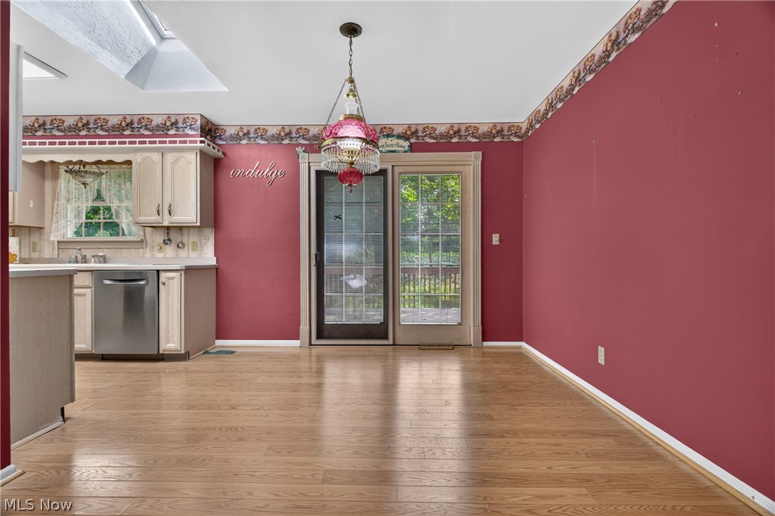 1164 Edgecliff Drive Property Photo 8