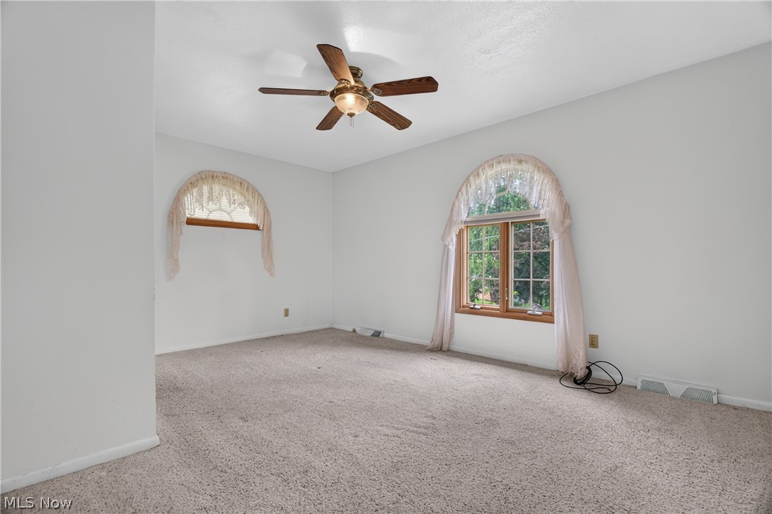 1164 Edgecliff Drive Property Photo 14