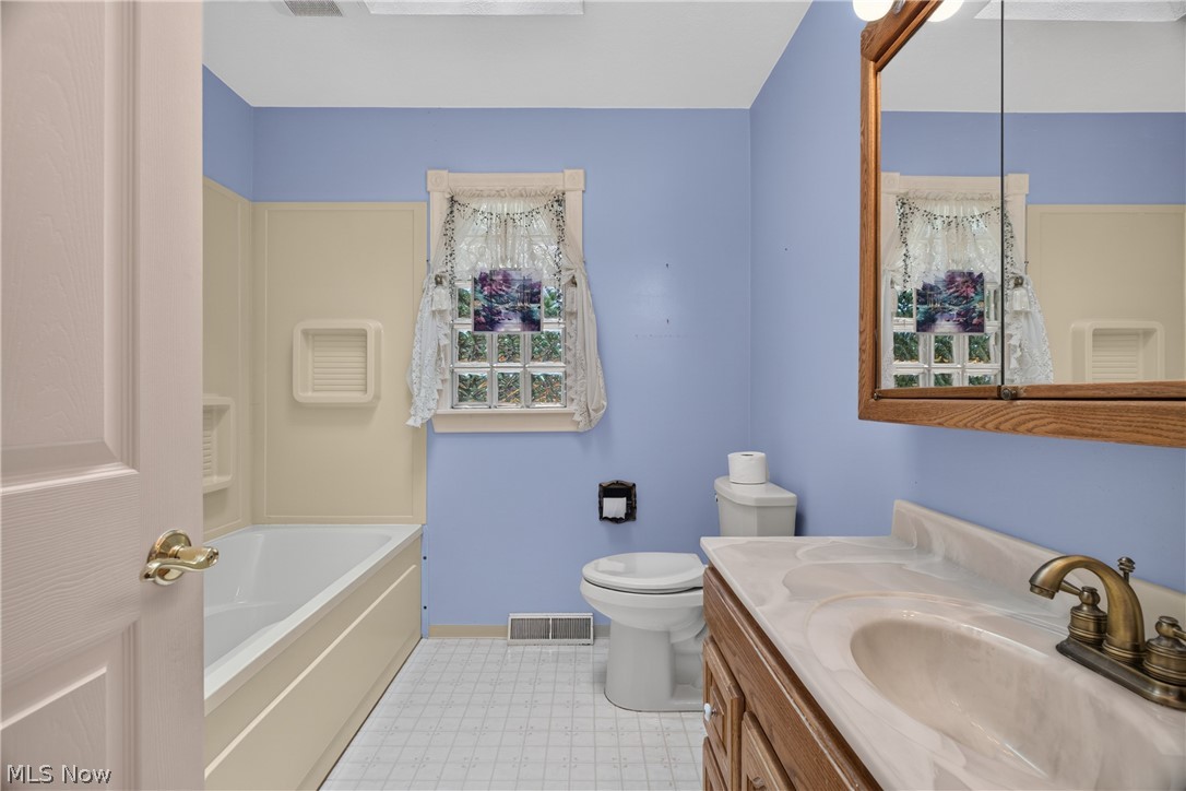 1164 Edgecliff Drive Property Photo 24