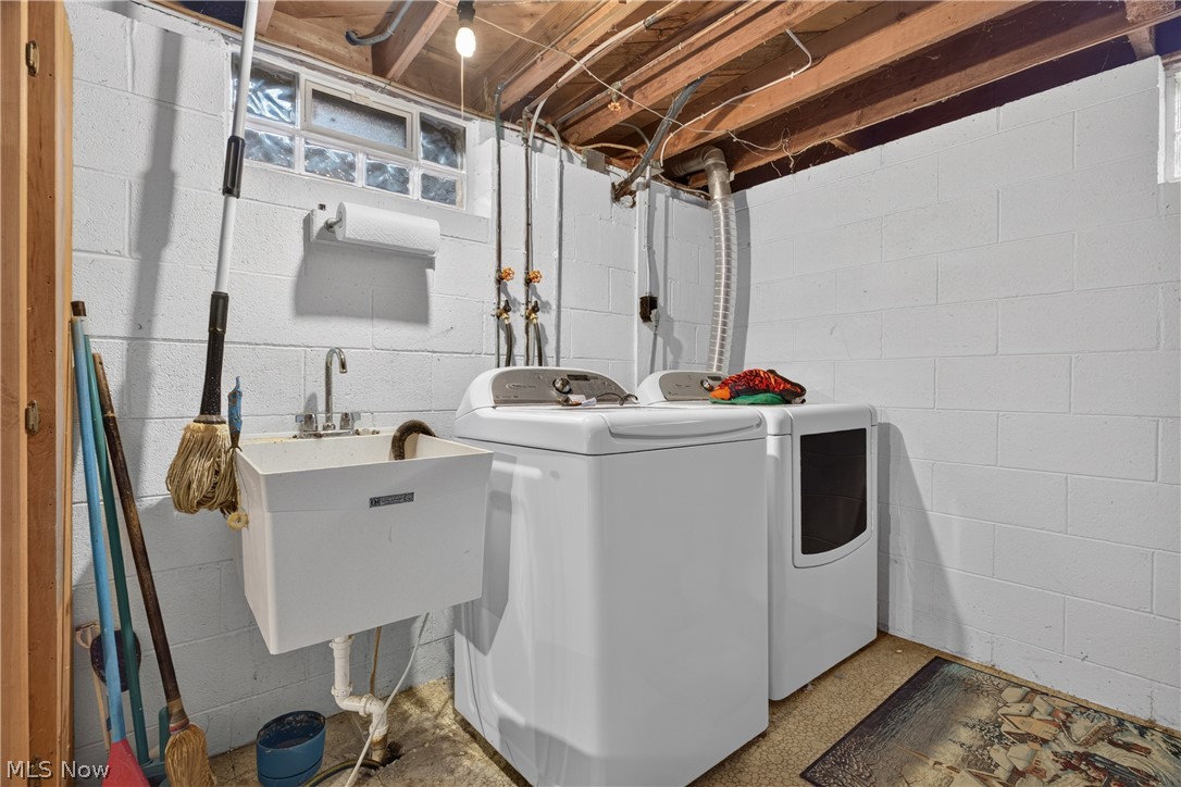 1164 Edgecliff Drive Property Photo 37