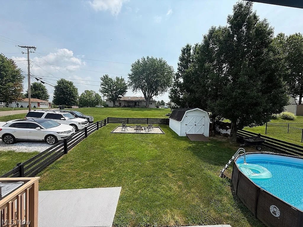 64118 Warne Drive Property Photo 15