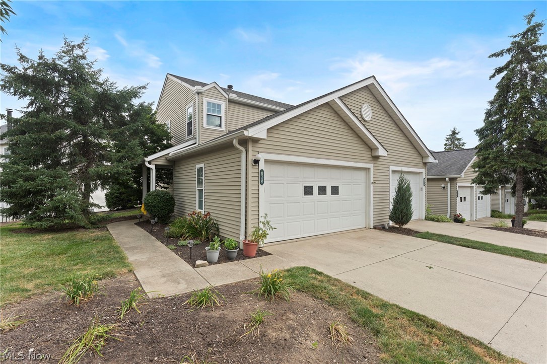 838 Overlook Ridge Drive 838 Property Photo 1