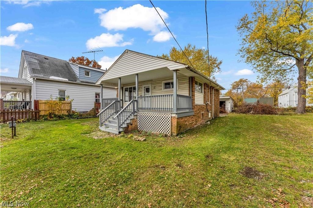 664 E 162nd Street Property Photo 2