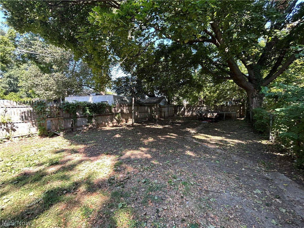 7500 Dearborn Avenue Property Photo 18