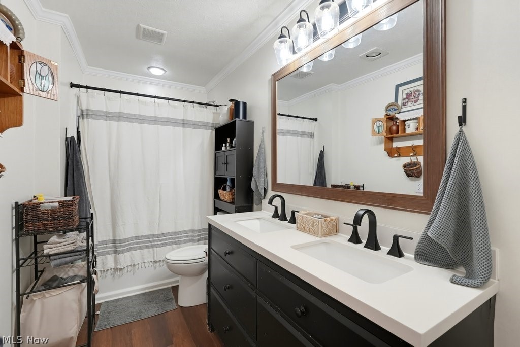 862 Dunning Road Property Photo 13