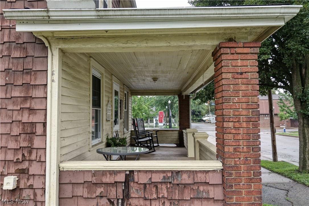 121 2nd Street Se Property Photo 11