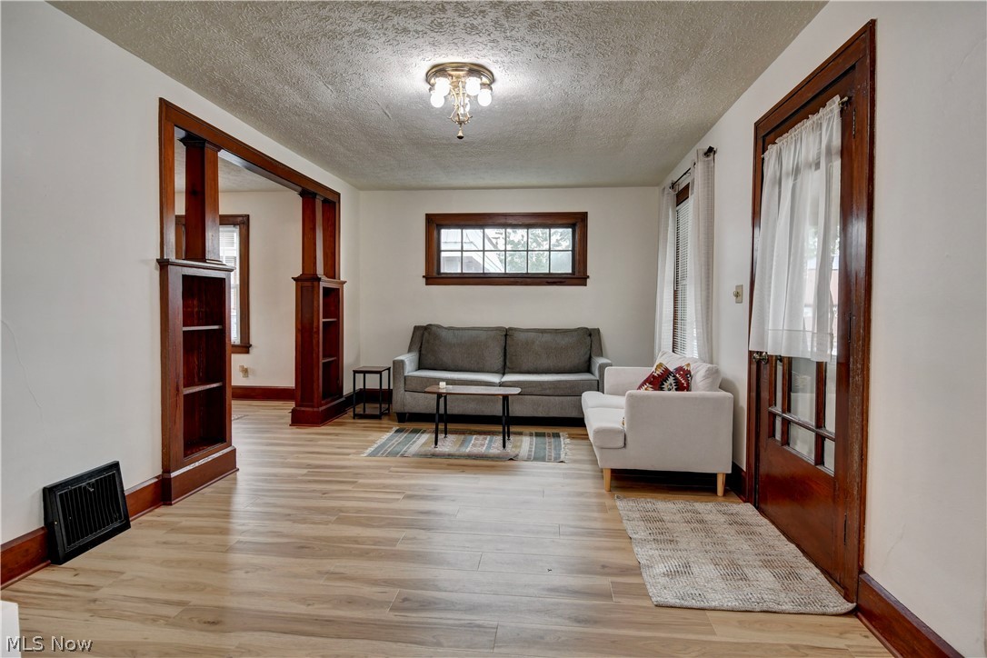 121 2nd Street Se Property Photo 19