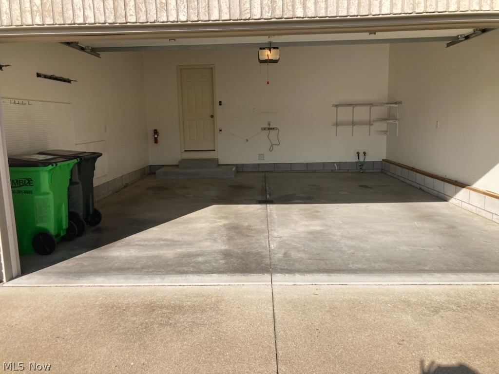 1322 Meadowbrook Drive Property Photo 8