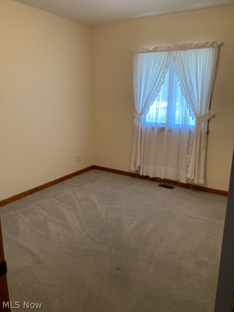 1322 Meadowbrook Drive Property Photo 23