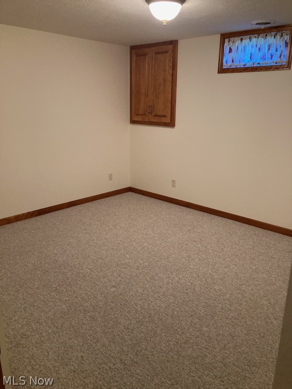 1322 Meadowbrook Drive Property Photo 29