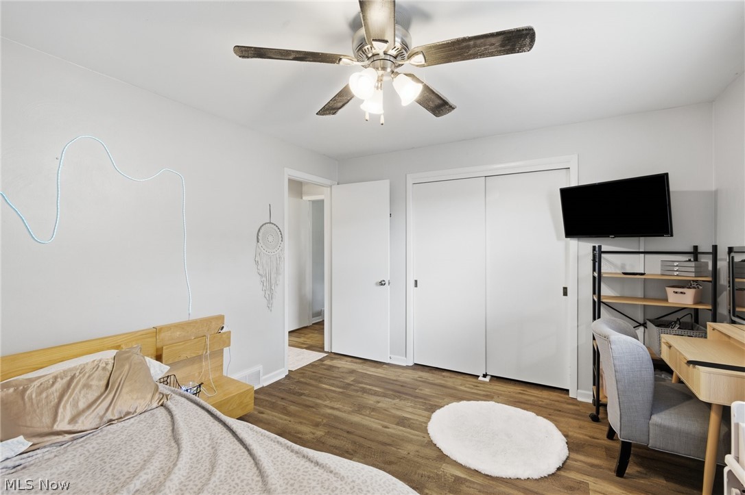 918 S Heltman Avenue Property Photo 15