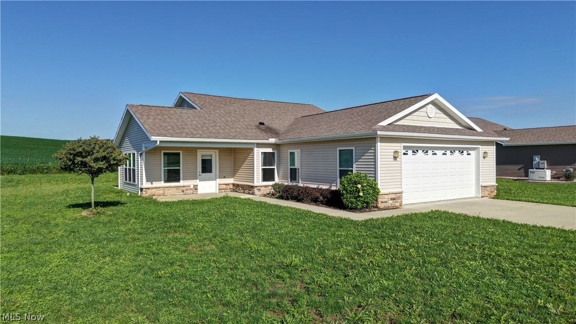 586 Keim Drive Nw Property Photo 1