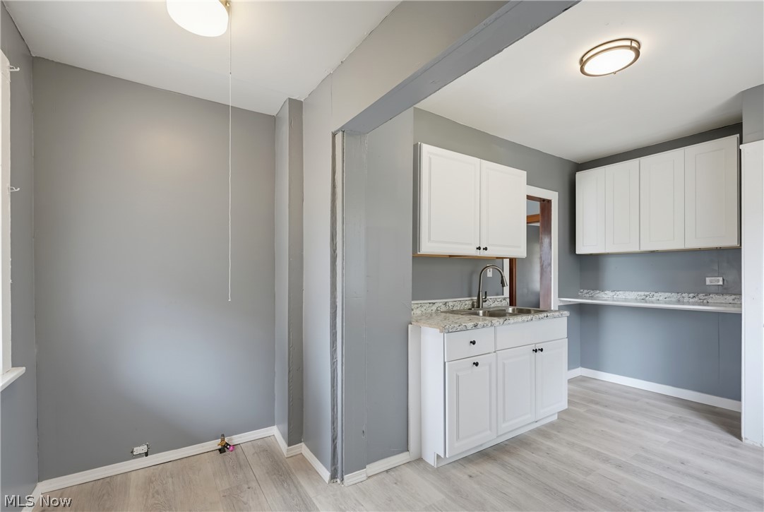 3842 Highland Road Property Photo 4