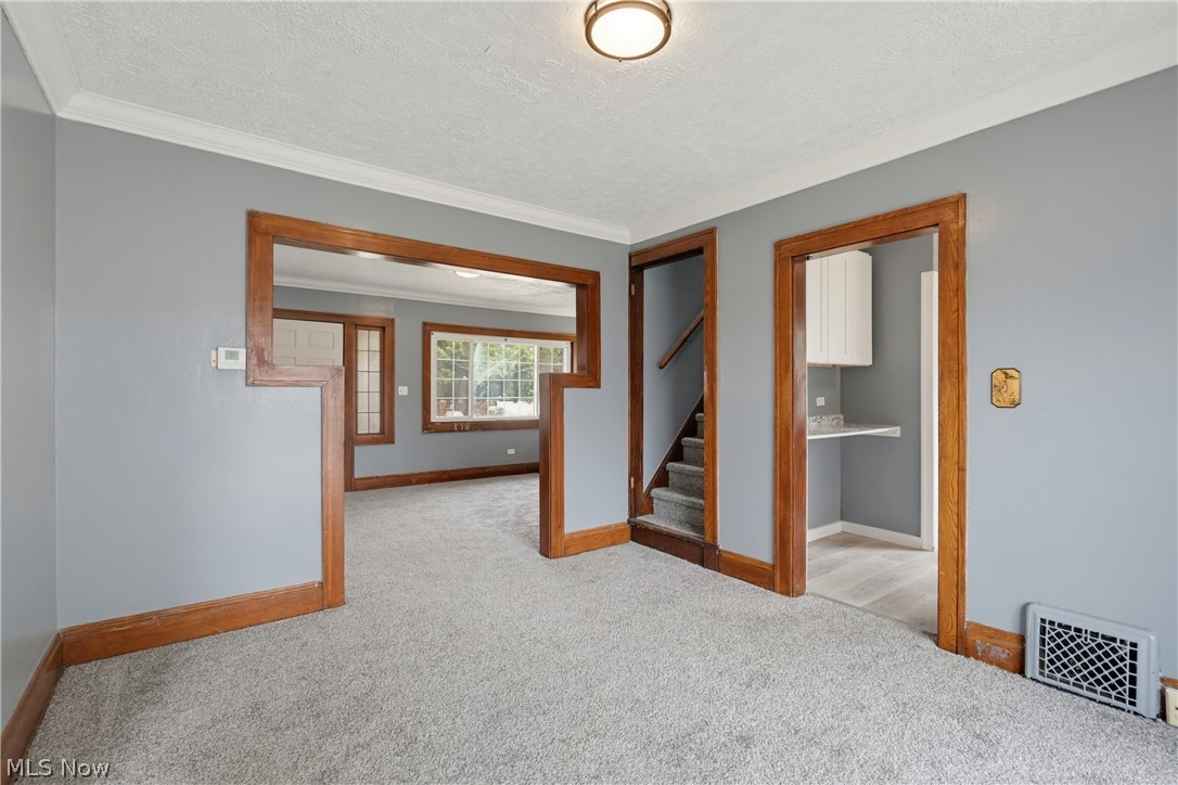 3842 Highland Road Property Photo 9