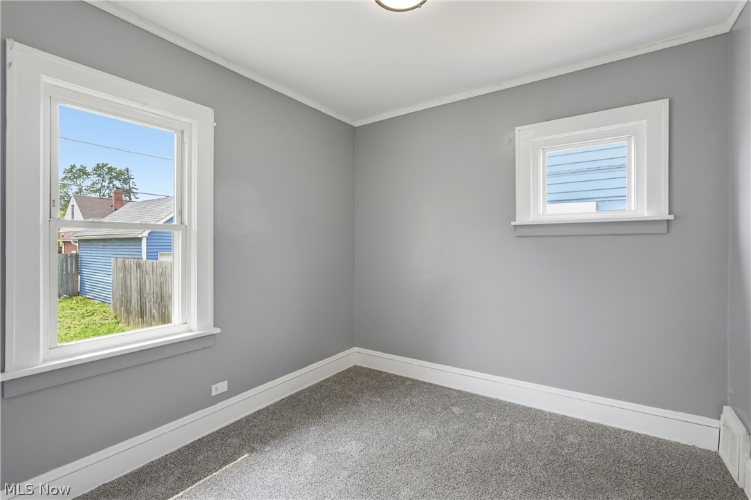 3842 Highland Road Property Photo 11