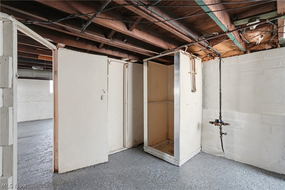 3842 Highland Road Property Photo 32