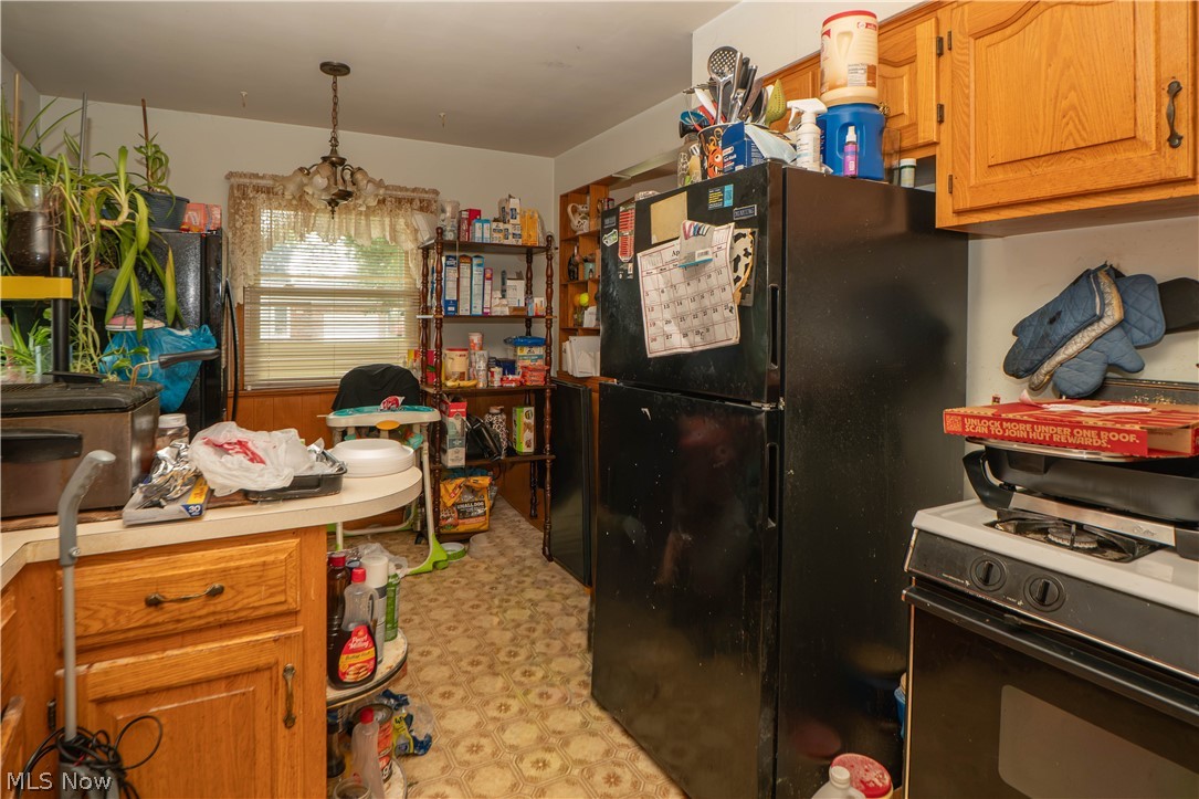 246 E Ralston Avenue Property Photo 7