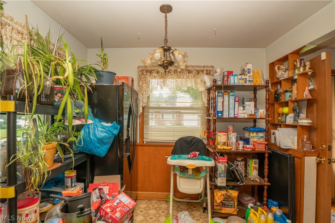 246 E Ralston Avenue Property Photo 8