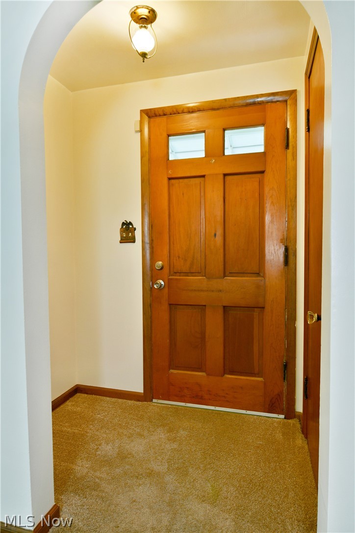 4625 Middle Drive Property Photo 4