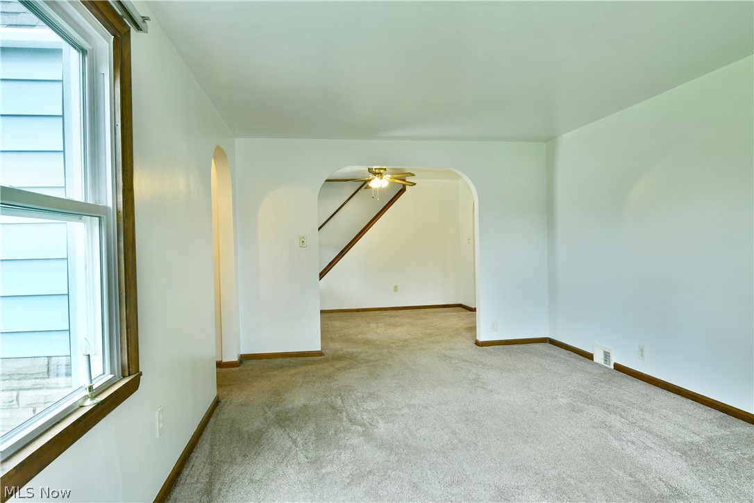 4625 Middle Drive Property Photo 9