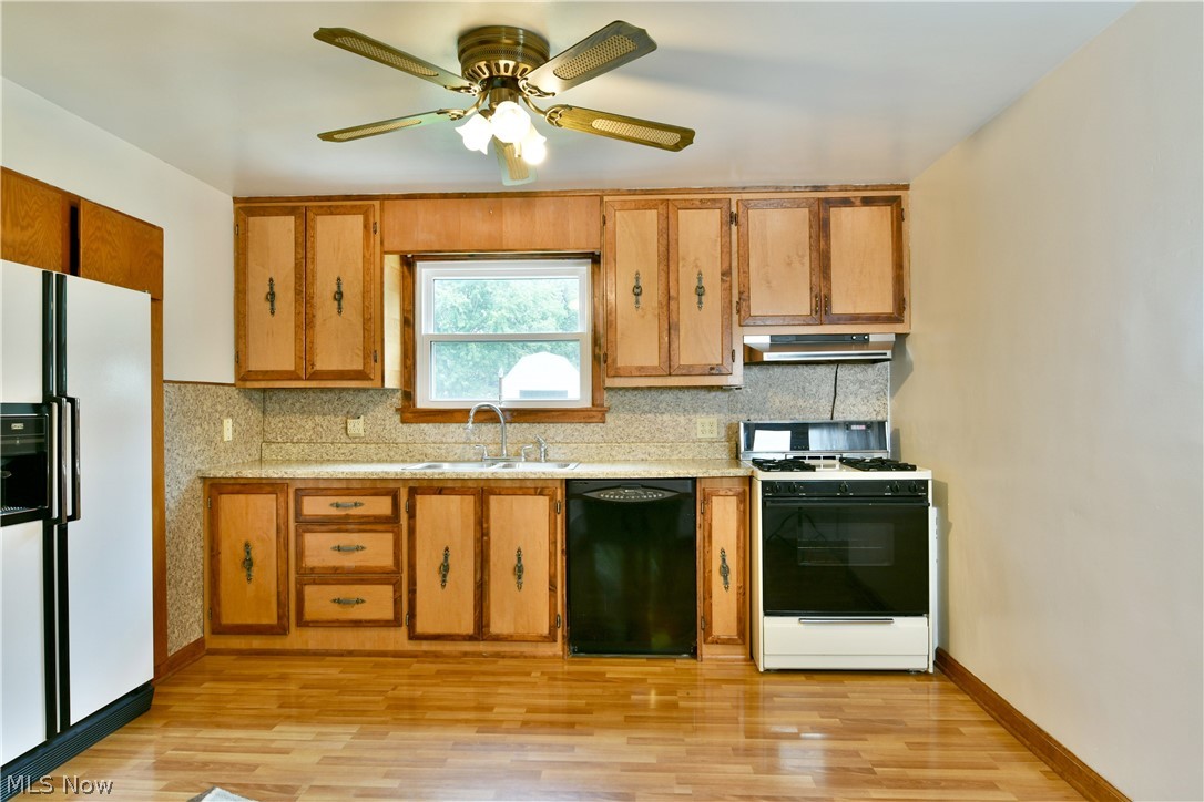 4625 Middle Drive Property Photo 12
