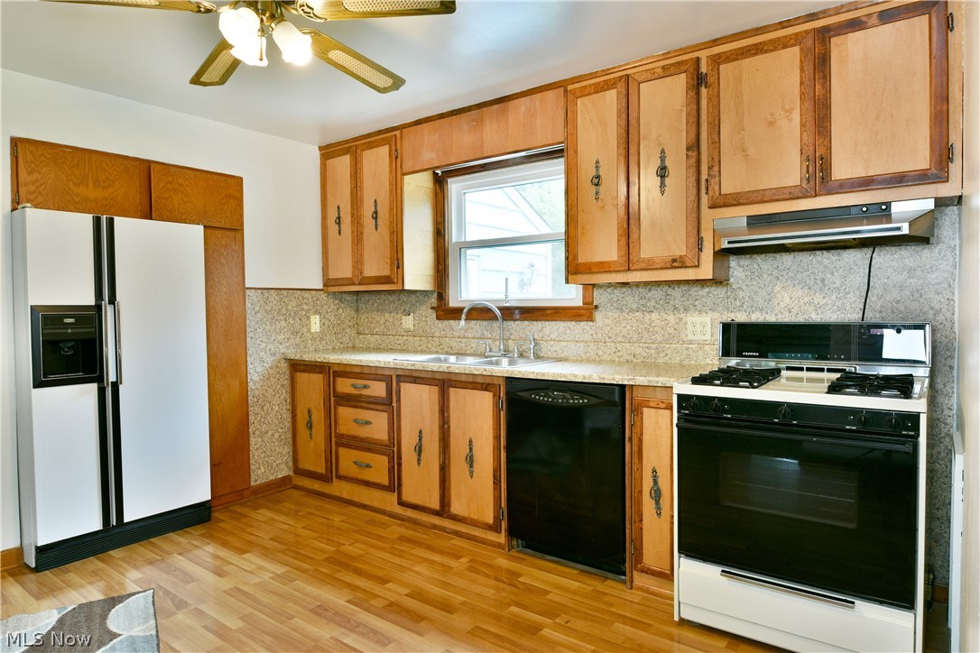 4625 Middle Drive Property Photo 13