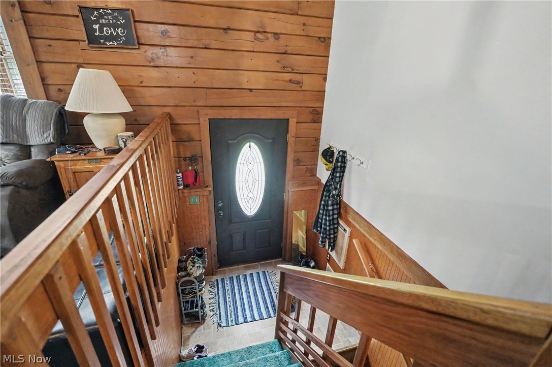 6092 Warren Road Property Photo 16