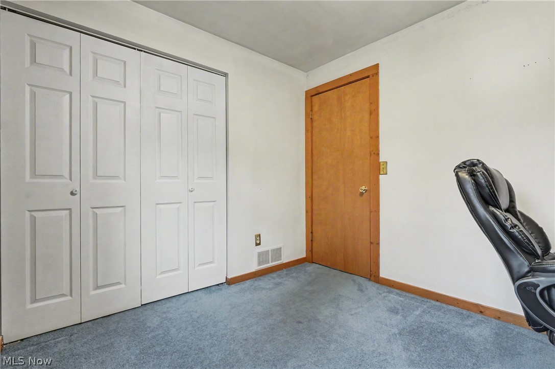 6092 Warren Road Property Photo 25