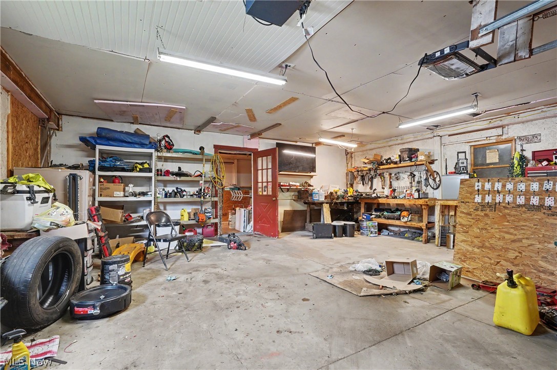 6092 Warren Road Property Photo 41