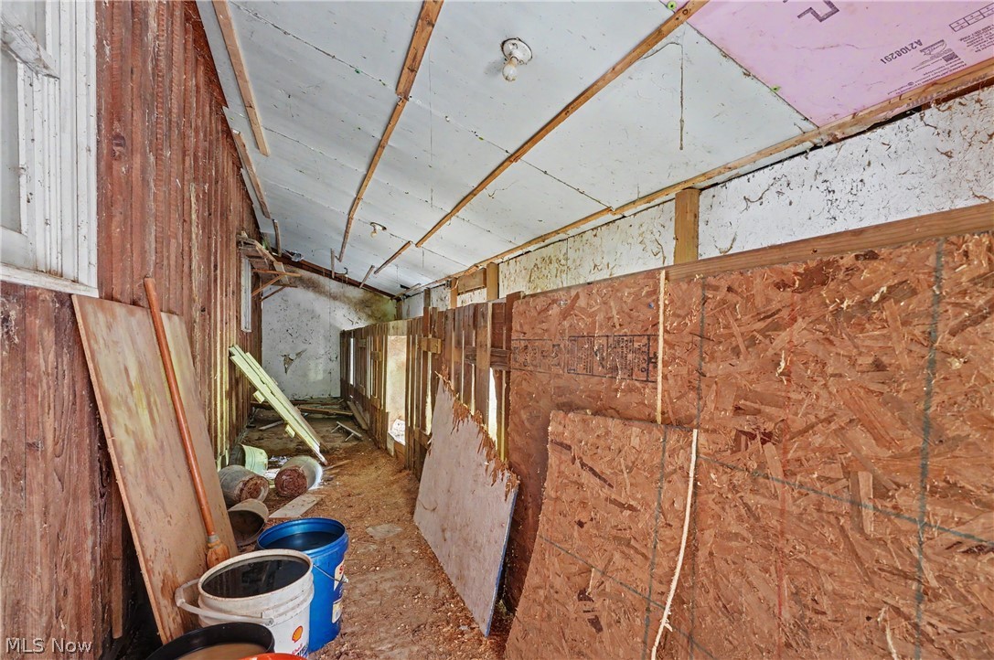 6092 Warren Road Property Photo 42