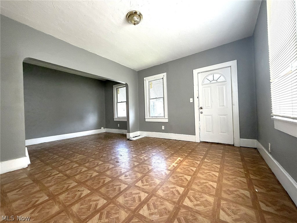 4501 Hyde Avenue Property Photo 7