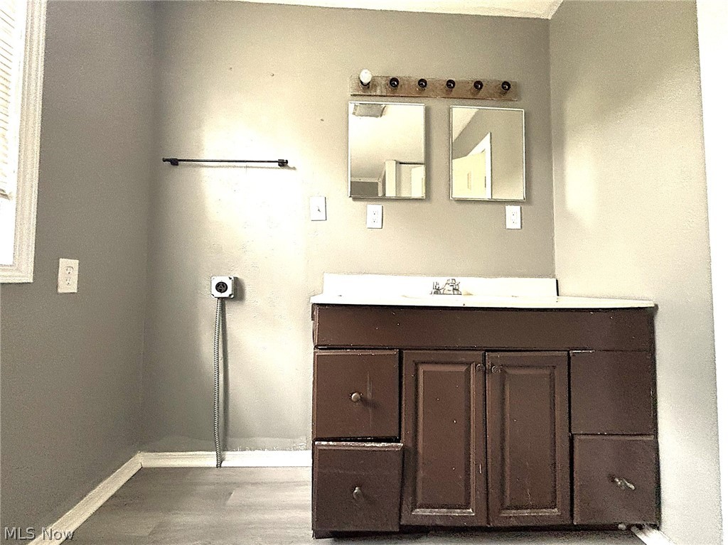 4501 Hyde Avenue Property Photo 14