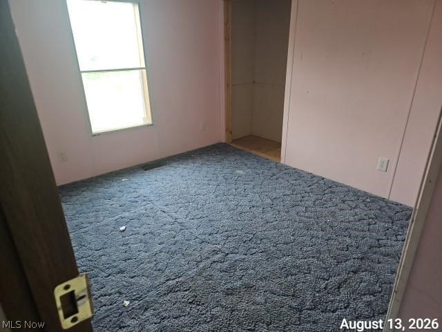 5229 Senate Road Se Property Photo 8