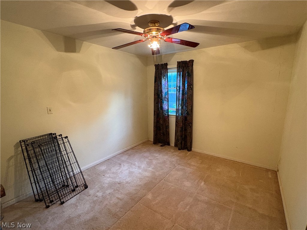 1026 E Schaaf Road Property Photo 11